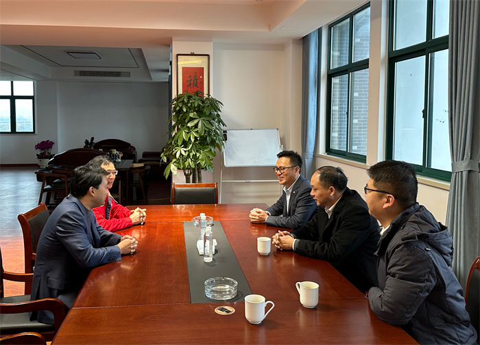 常州市政協副主席、常州民建主委一行走訪我司